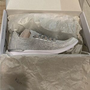 APL Techloom Breeze Sneakers